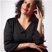 Estudios de más de 3 años en teatro, soy disciplinada, responsable, me gusta enseñar y aprender en el proceso